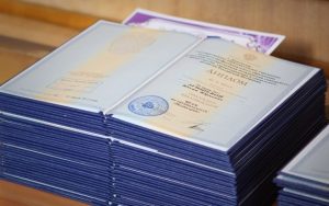 Купить бланки дипломов в Санкт-Петербурге